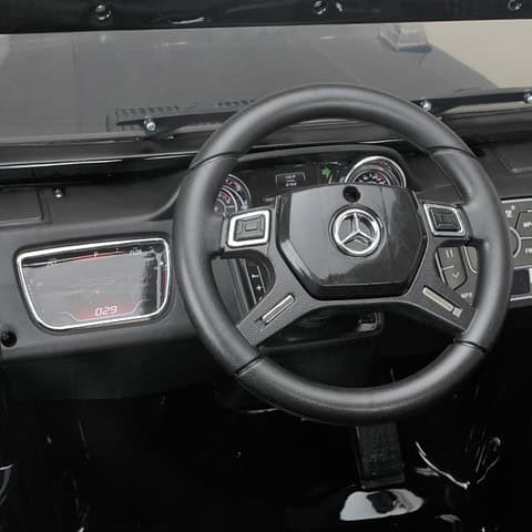 Masinuta electrica Mercedes G63 AMG mare alb